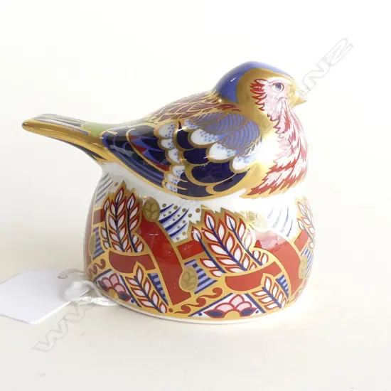 A Royal Crown Derby porcelain paperweight Chaffinch Nesting